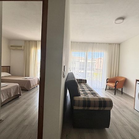 Fora Apart Otel Çeşme Exterior foto