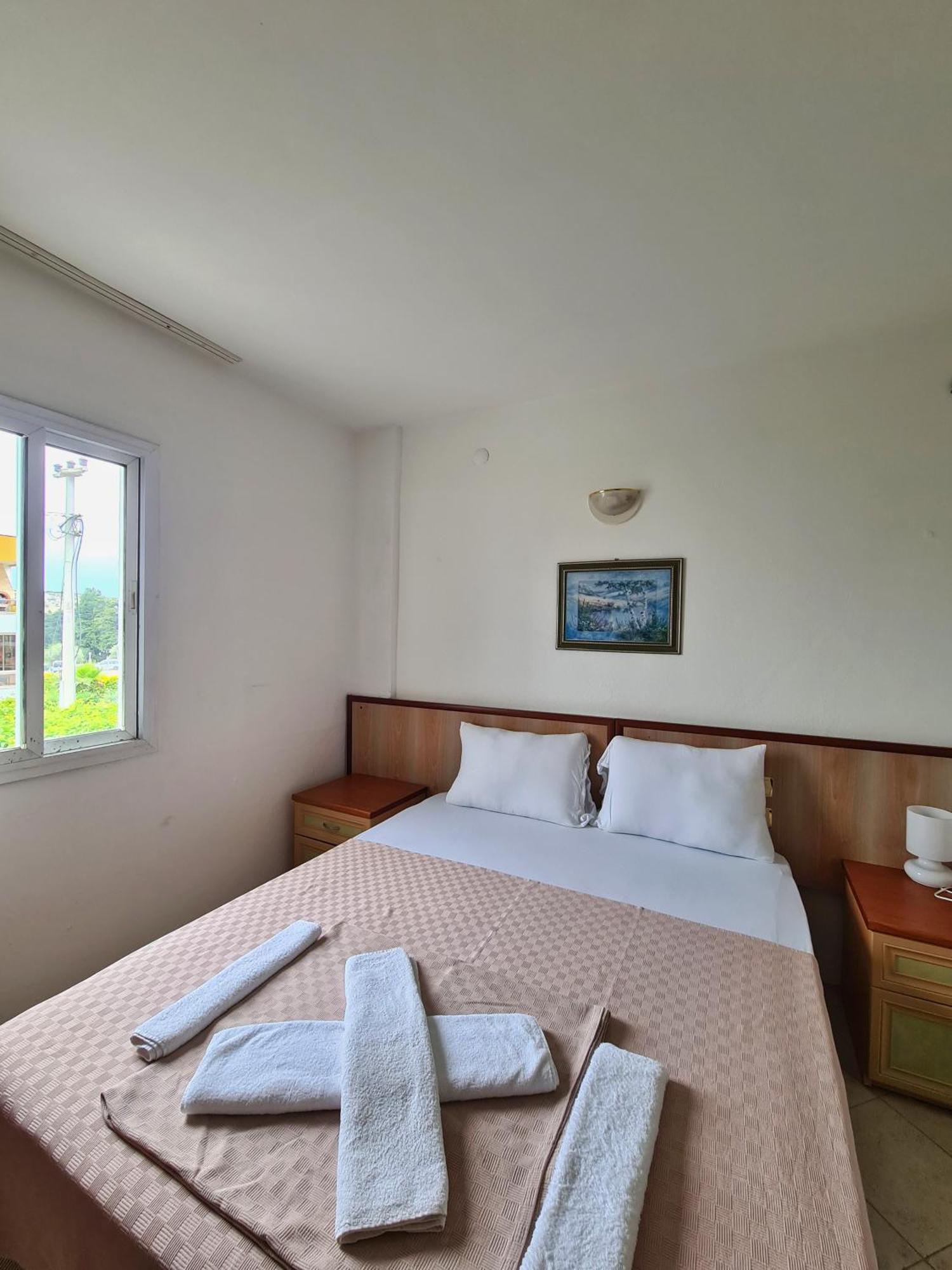 Fora Apart Otel Çeşme Exterior foto