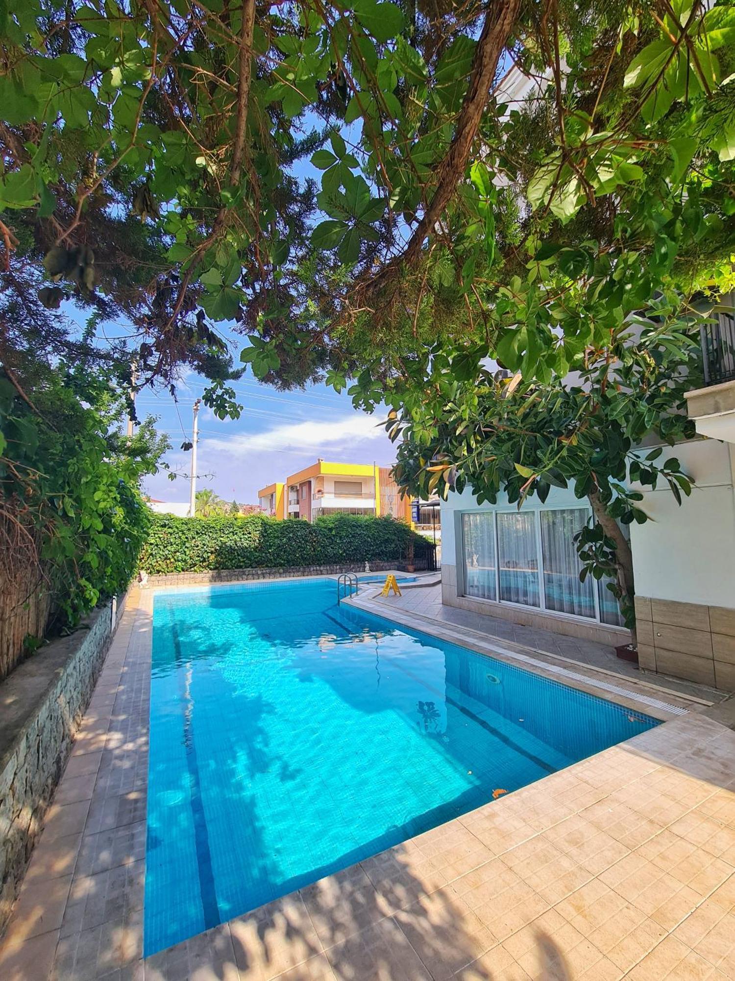 Fora Apart Otel Çeşme Exterior foto